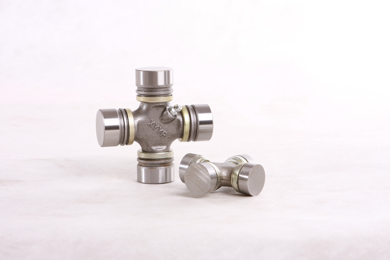 萬向節(jie)十字軸(zhóu)-0082萬向節(jiē)-φ57×127-鷹牌軸(zhóu)承