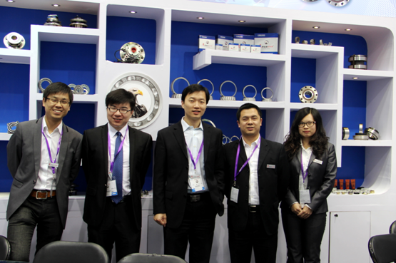 上海(hǎi)國際汽配展之行(hang)——見證鷹牌人