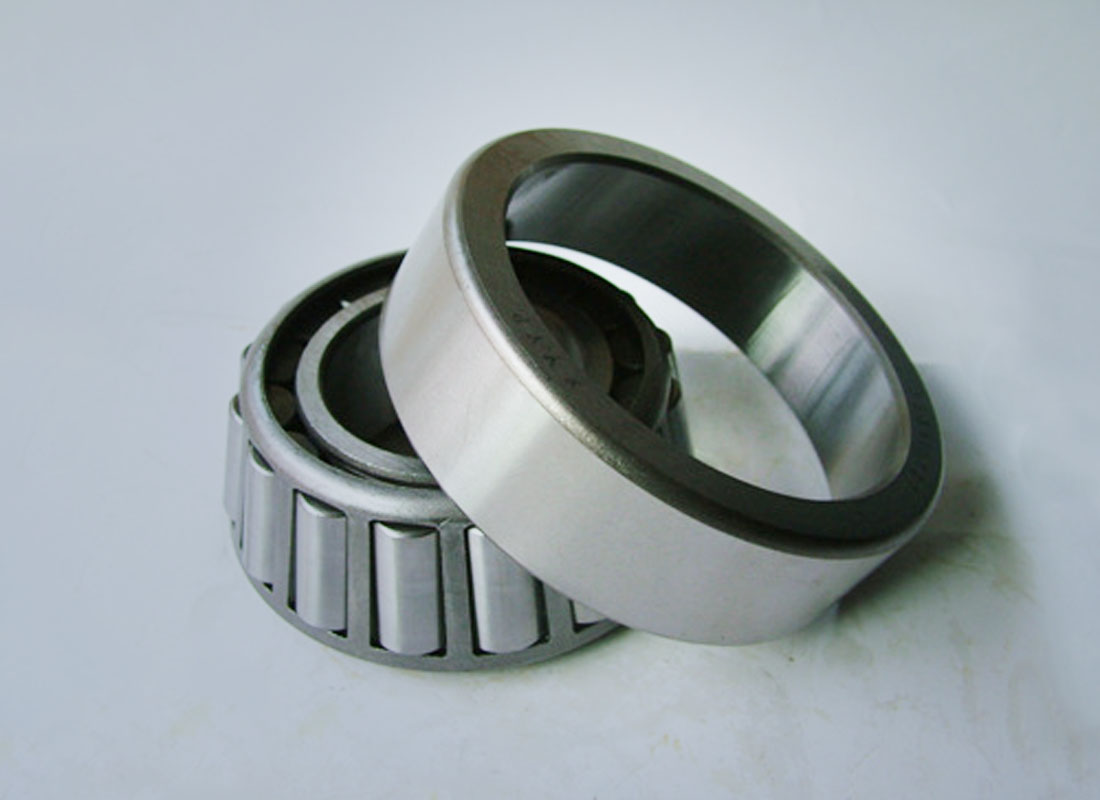 7類圓錐(zhuī)滾子軸承(cheng)-32216(7516E)-80×140×35.25-鷹牌軸承(chéng)