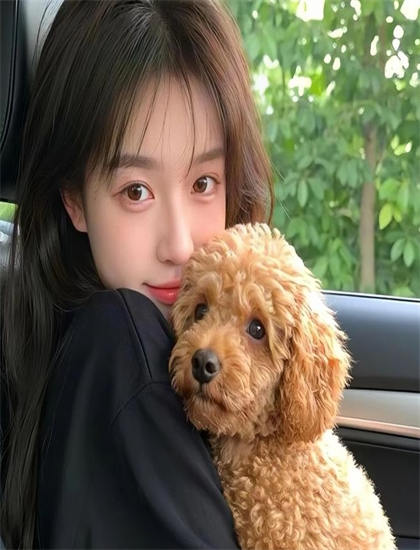 带你走进不穿内衣的瑜伽教练的幕后世界：经济的利益冲突与阶级差异 了解优秀作品的创作秘密